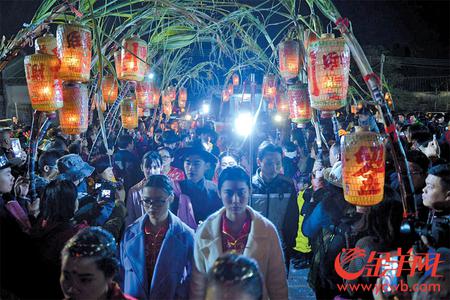 盛宴---羊晚摄影记者分赴各地,精彩呈现广东元宵民俗